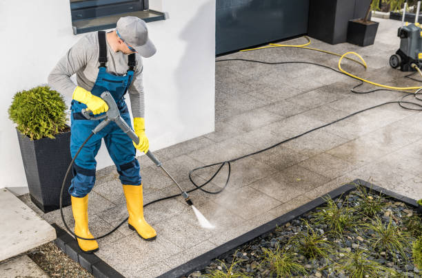 Best Affordable Pressure Washing  in Ashland, WI